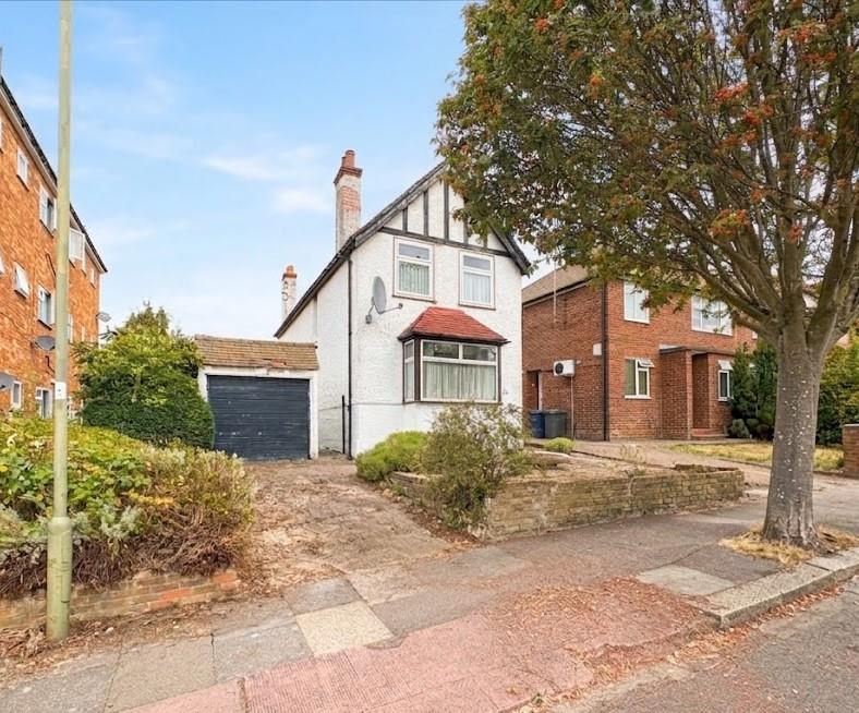 Shakespeare Road, Mill Hill, NW7, London